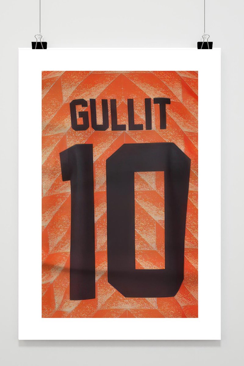 Ruud Gullit Rugnummer Poster - Ruud Gullit Rugnummer - Voetbal - posters - formaat 60x90cm - B702 - Met Witte Rand - passe-partouts stijl
