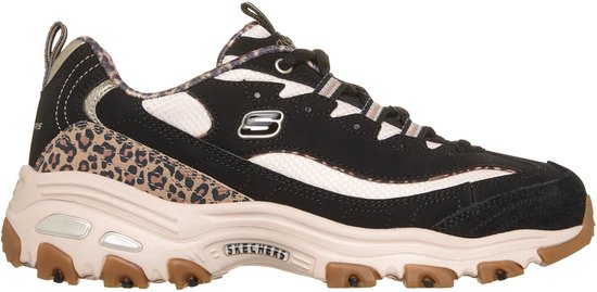 Zwarte Skechers D'Lites dames sneaker met luipaardprint details op de hiel en beige zool.