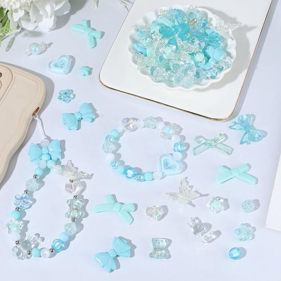 160 stuks, 16 verschillende esthetische acrylkralenset, Kawaii stijl, blauw wit, hars, ronde kralen, bloemen, sterren, hazen, strikken, vlinders, losse kralen voor het maken van sieraden — afbeelding 3