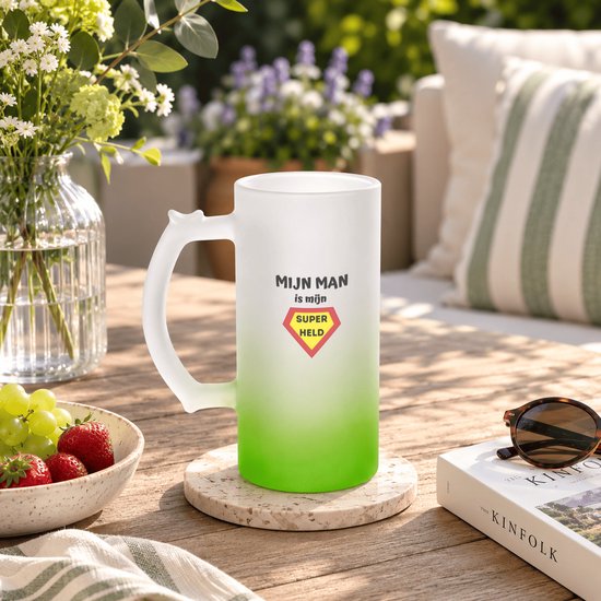 mijn man is mijn superheld bierglas frosted groen - 470 ml - Vriend ...