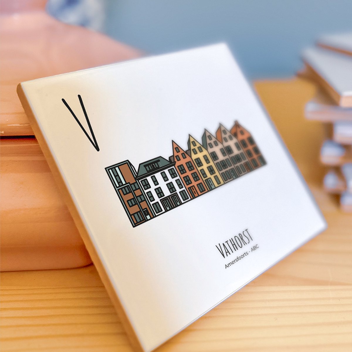 Vathorst - ABC tegeltje Amersfoort - Keramiek met Handgetekende Illustratie - Wanddecoratie - Woondecoratie - Relatiegeschenk - Souvenir - 10,8 x 10,8 cm