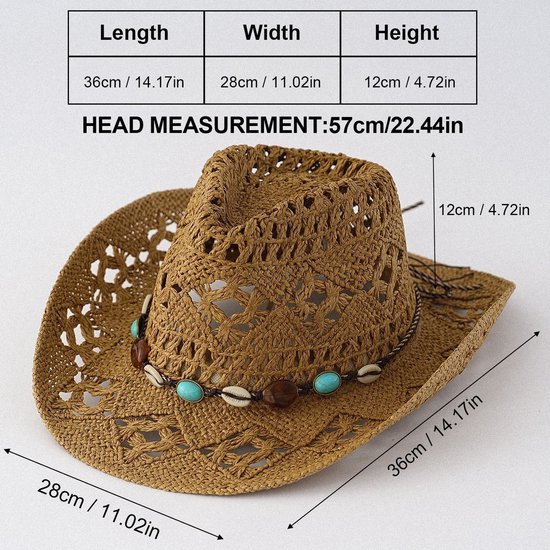 Een bruine, opengewerkte strooien cowboyhoed met decoratieve schelpen en turquoise kralen.