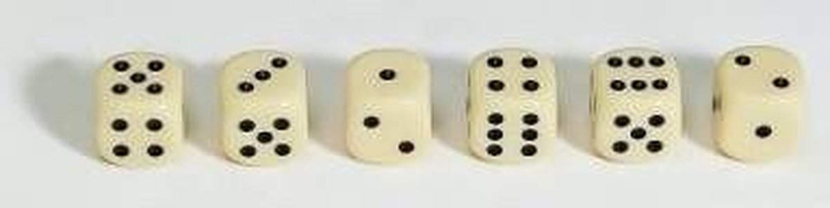 Omgoods - 100 Stuks Acryl Dobbelstenen 10 mm Ivory