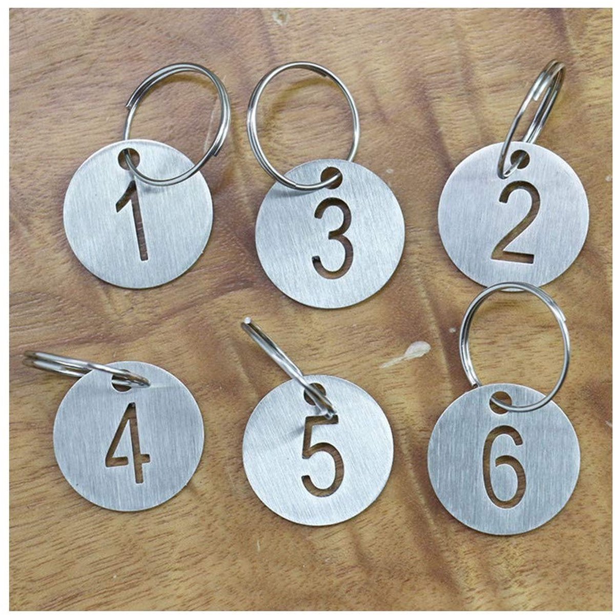Omgoods - Genummerde Ronde Labels met Sleutelhanger