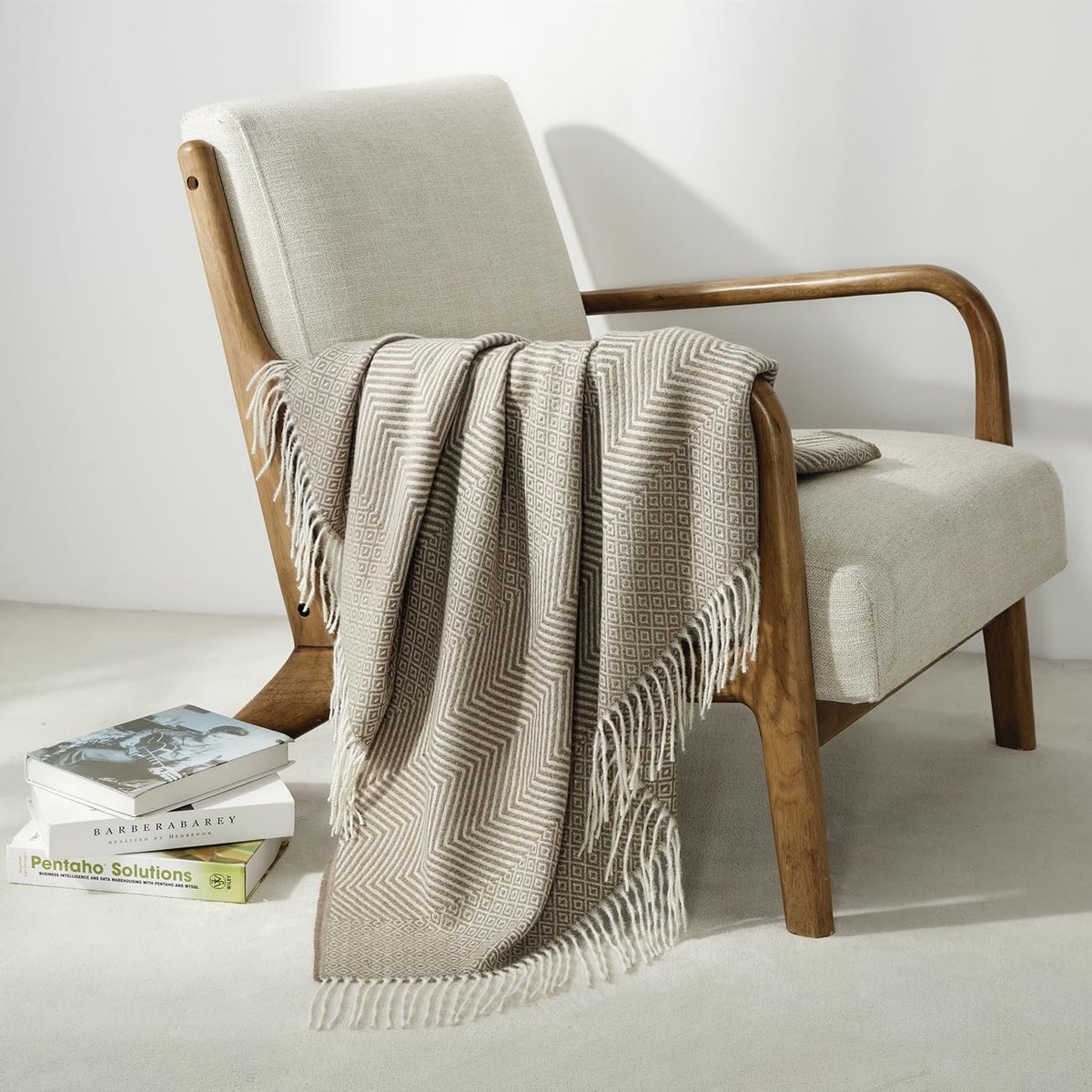 Omgoods- Chenille-deken 127x152 cm - Ademend - Zacht - Warm - Imitatiekasjmier - Geweven patroon met kwastjes - Onderhoudsvriendelijk - Plaid