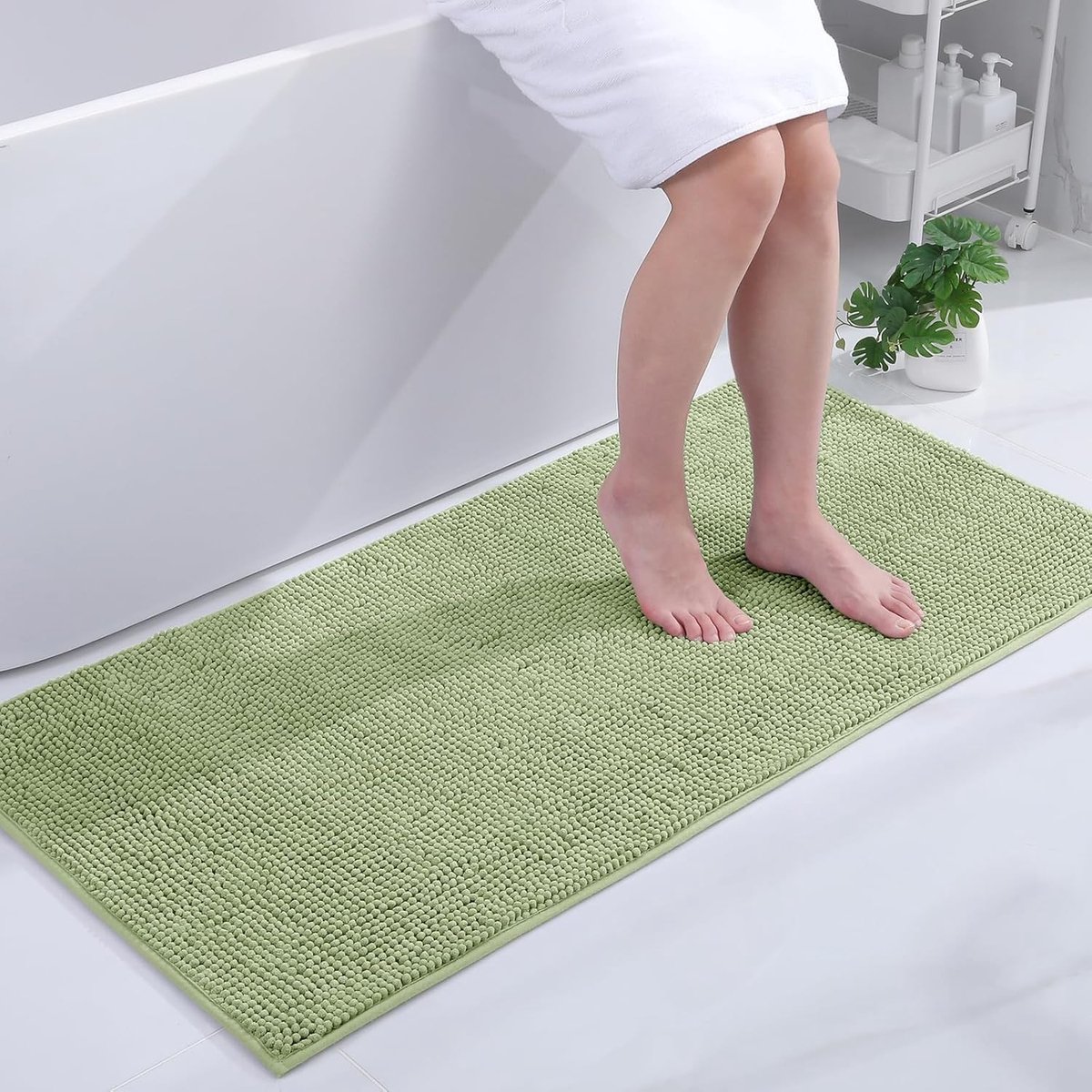 Omgoods - Chenille Antislip Badmat, 60 x 120 cm, Salie Groen