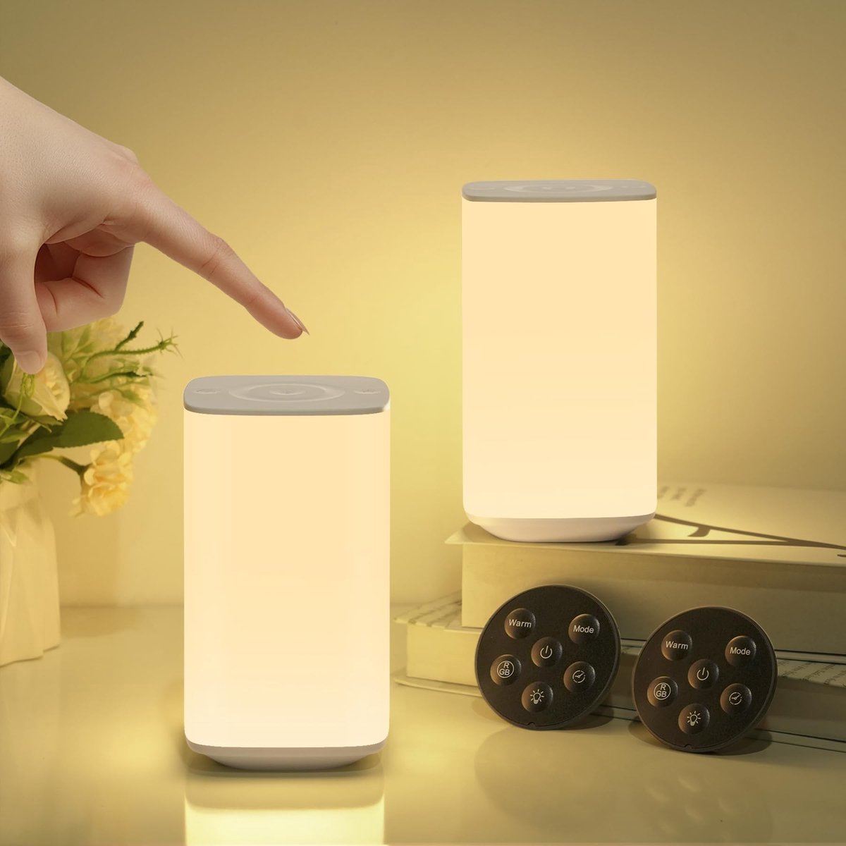 Omgoods - Set van 2 LED Nachtlampen met Afstandsbediening en Dimbare Functie