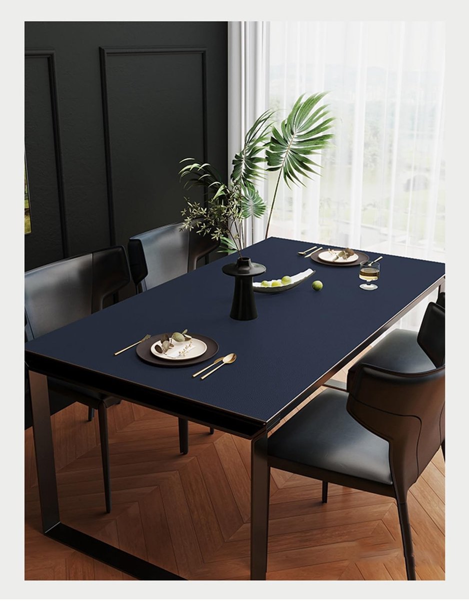 Omgoods - Antislip Kunstlederen Tafelkleed 140 x 90 cm Donkergroen