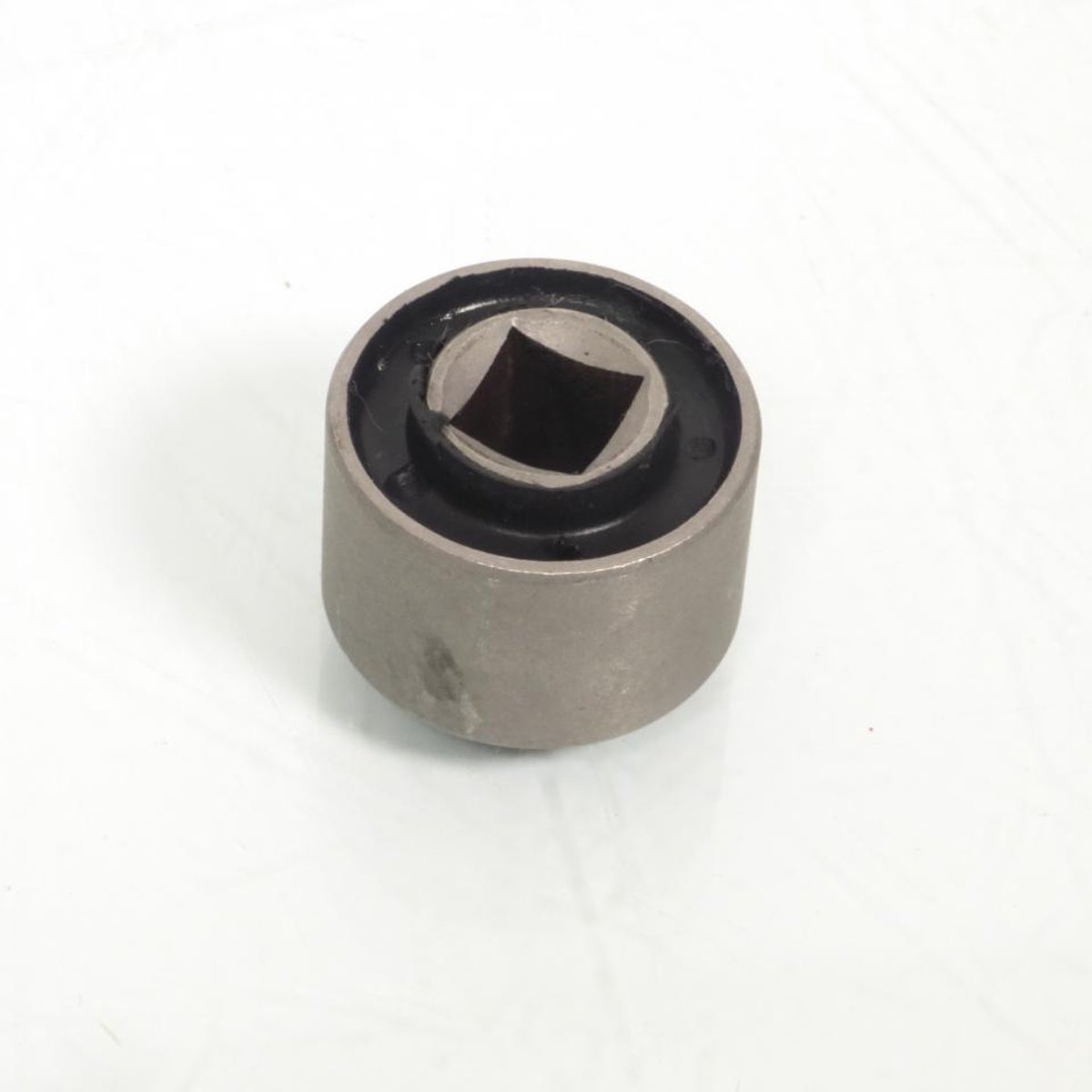 Silentbloc de carter support moteur pour scooter MBK 50 Booster 2004 à 2019 Neuf