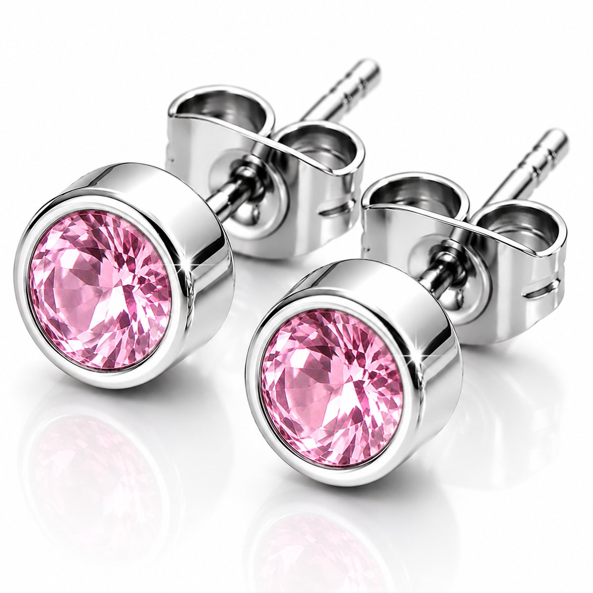 Maevi® Geboortesteen Oorbellen - Maand: Oktober - Kleur: Zilver - Hoge Kwaliteit - Oorknopjes / Oorbel - Geboorte Steen / Birth Stone Earrings - Roestvrijstaal / RVS / Stainless Steel - Verkleurt Niet - Incl. Luxe Verpakking