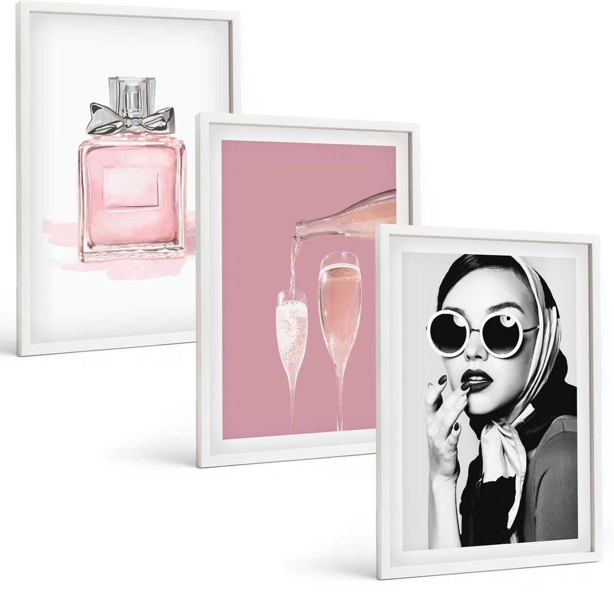 Wallfluent 3-Delige Schilderij Set - Stijlvolle Vrouwelijke Accessoires In Roze Tinten - 40 x 60 - Moderne Wanddecoratie - Slaapkamer - Muurdecoratie