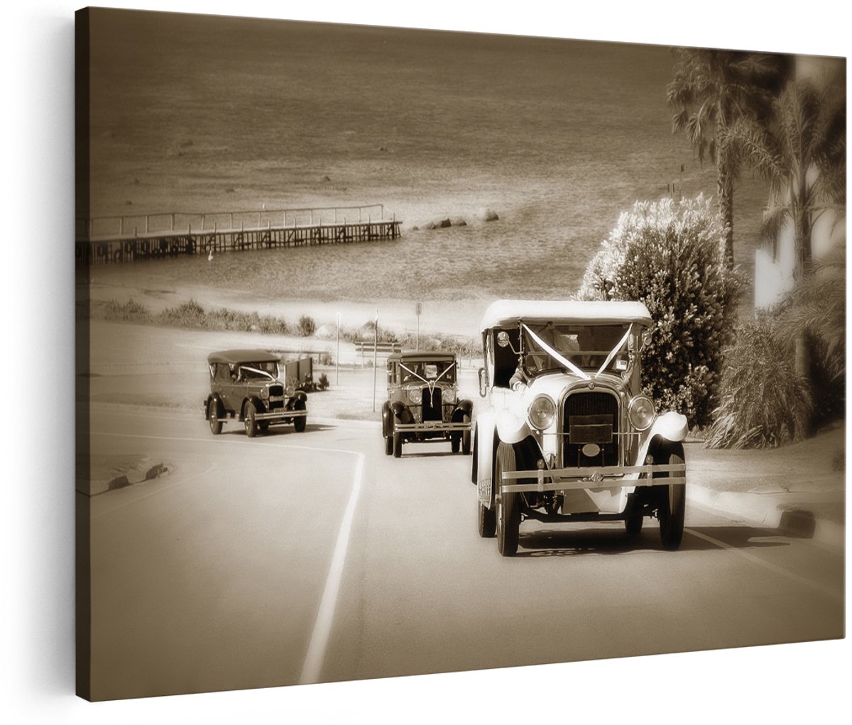 Artaza Canvas Schilderij Oldtimer Auto voor het Huwelijk - 180x120 cm - Groot - Foto Op Canvas - Wanddecoratie Woonkamer