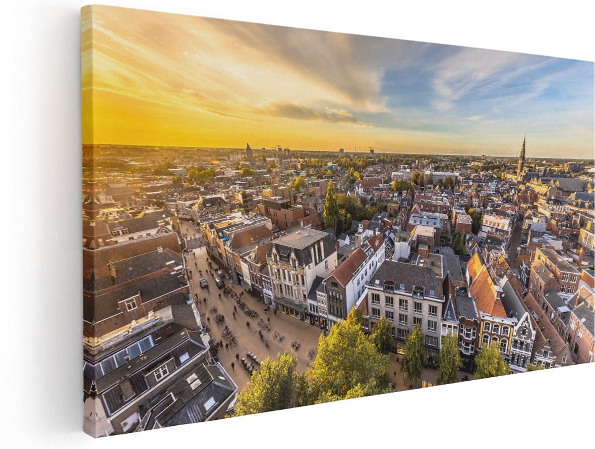 Artaza Canvas Schilderij Groningen Skyline Stad bij Zonsondergang - 180x90 cm - Groot - Wanddecoratie Woonkamer - Schilderijen - Muurdecoratie