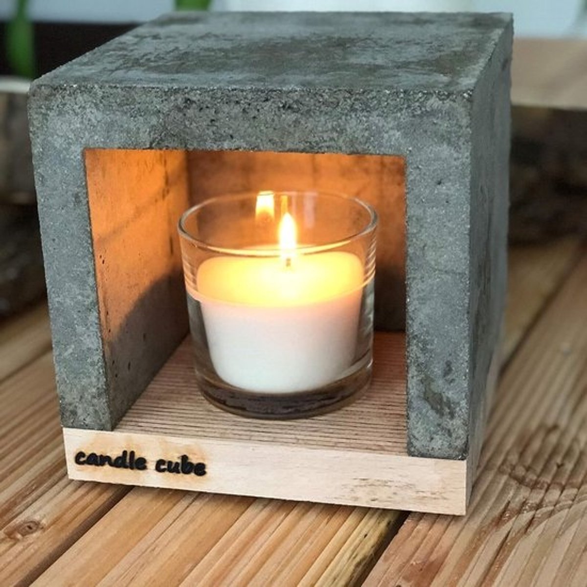 Waxinelichtje Tafelhaard - Kaarsenverwarming Stoofje - Gezellige Sfeer - Handgemaakt Uniek Stuk - 14x14x14 cm - Betonlook