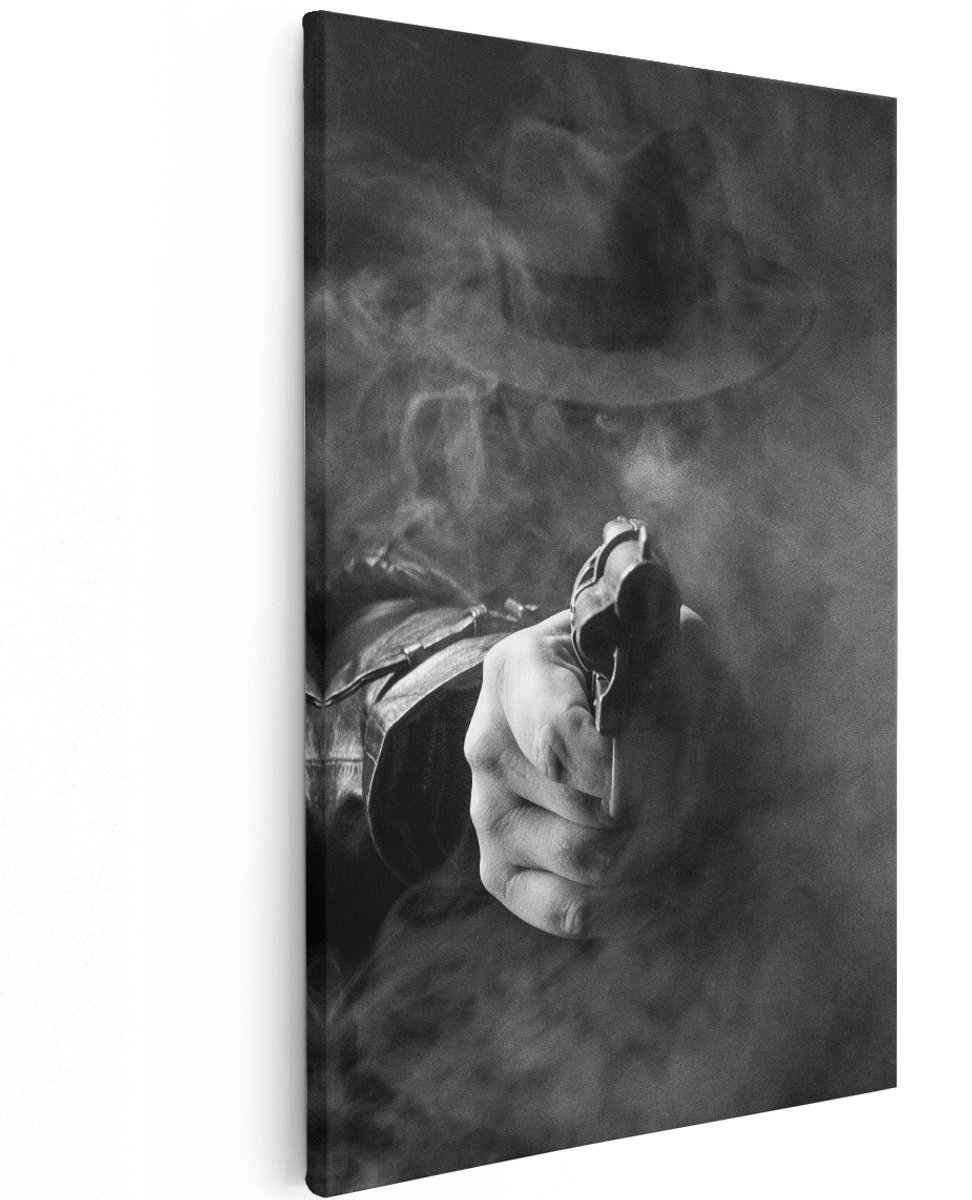 Artaza Canvas Schilderij Man Met Een Hoed Trekt Zijn Pistool - Zwart Wit - 120x180 cm - Groot - Wanddecoratie Woonkamer - Schilderijen - Muurdecoratie