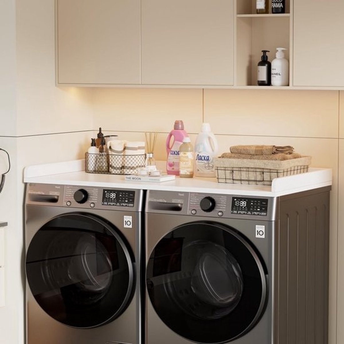 Werkblad voor Wasmachine en Droger Bovenop Zetten Organisatiesysteem Opslag