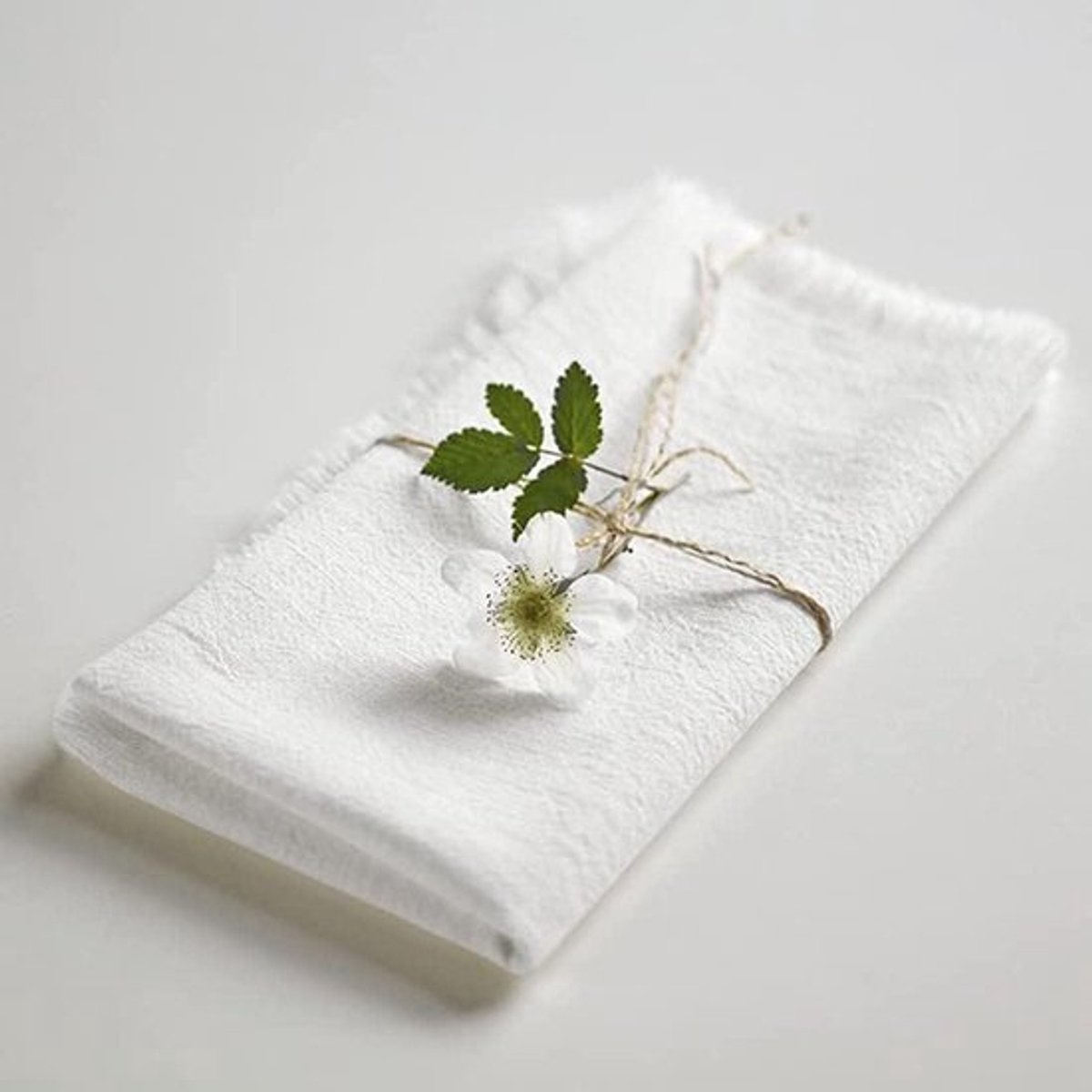 Stoffen servetten linnen - Set van 6 - Boho-stijl - Mousseline - Wasbaar en herbruikbaar - Wijnrood - Tafelservetten voor hotel, lunch, restaurant en evenementen.