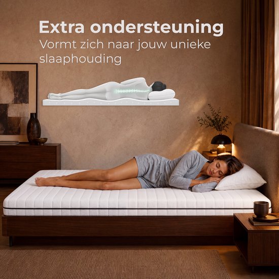 Vrouw slaapt op CozySense matras van 120x200 cm, getoond met extra ondersteuning.