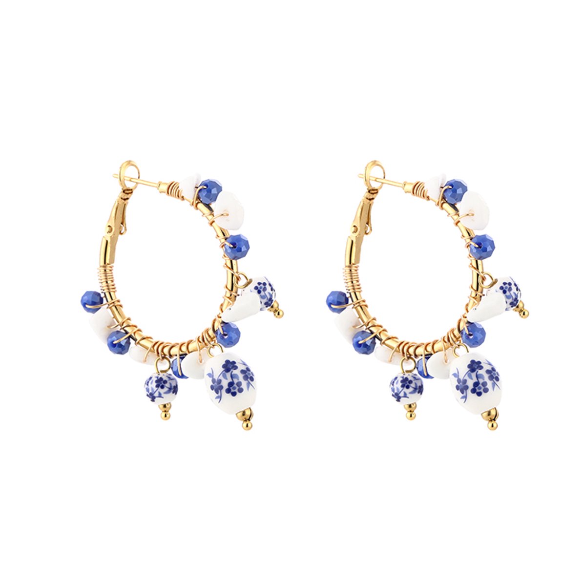 Stainless Steel Beach Porcelain & Blue Bead Wire-Wrapped Hoops 3.5CM – Luxe Gewikkelde Strand Oorringen met Porselein en Blauwe Kraaltjes – RVS - Blauw