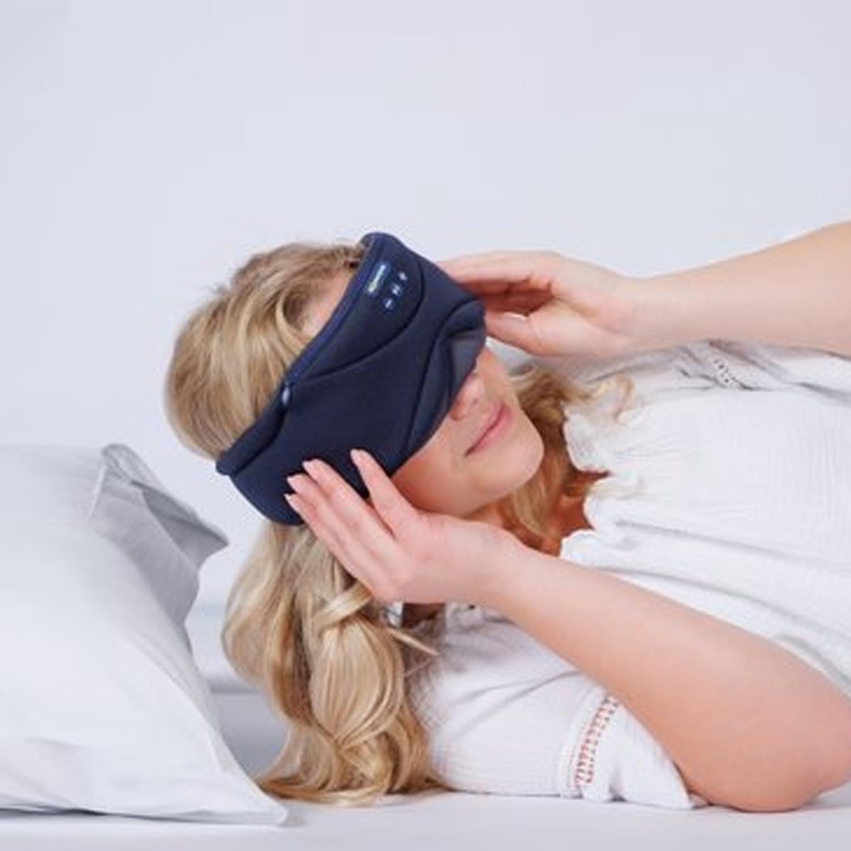 Serenity Mask - Audio Slaapmasker met White, Pink en Brown Noise - Sleeping Mask met Binaural Beats - incl. Timer - Volledige Duisternis - 3D-design - Zachte en Ademende Materialen - Blauw