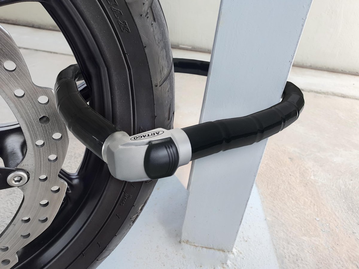 SnelShoppen - Artago 5 Stijl 5120 Diefstalbeveiliging Motorfiets - Flexibele Pantserketting 120 cm - Scharnier Veiligheidsslot voor Fietshelm en Scoot