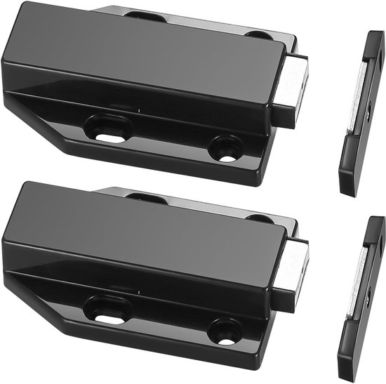Twee zwarte magnetische deursluiters, elk met een uitstekende magneet. De magneten zijn los van de sluiters afgebeeld.