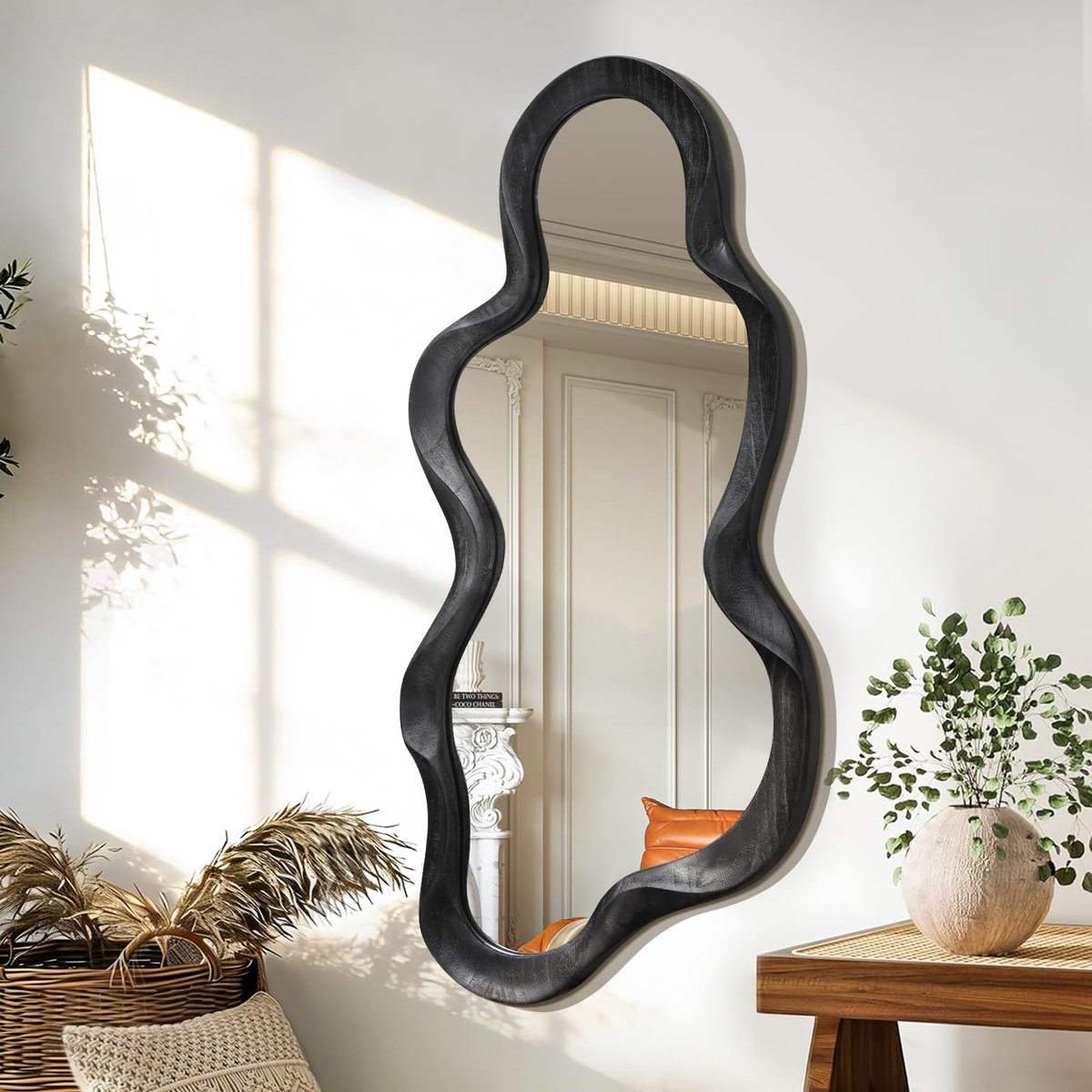 SnelShoppen - Onregelmatige Houten Omlijst Wandspiegel Asymmetrische Wolk Hangende Spiegels GROOT 120 x 55 cm Zwart - Moderne Artistieke Decoratie voo