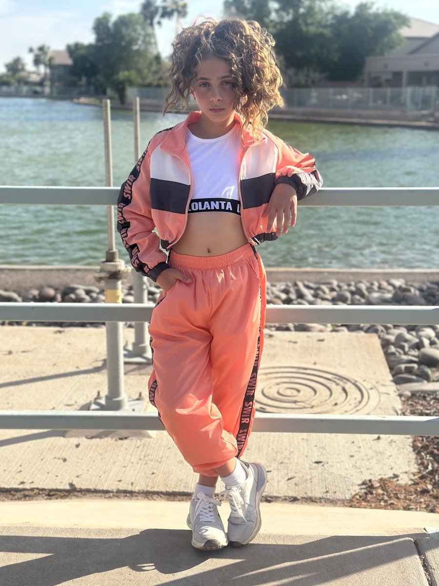 SnelShoppen - Meisjes Hip Hop Kleding Set 3 Stuks - Street Dance Outfits - Fluorescerende Roze Jas, Crop Tank Top en Jogger Broek - Maat 120 - Perfect