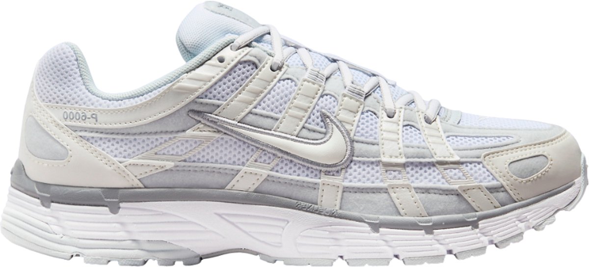 Nike P-6000 “”Pure Platinum”” Sneakers Unisex Wit