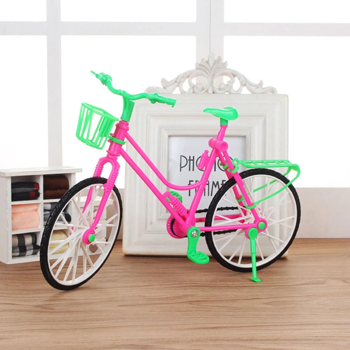 Speelgoed Fiets - Mini Fiets Model - Poppenhuis Decoratie - Met Mandje - 24 x 16 cm - Roze