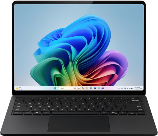Microsoft Surface Laptop 8th Gen 13 - M12 / 16GB / 512GB Black QWERTY