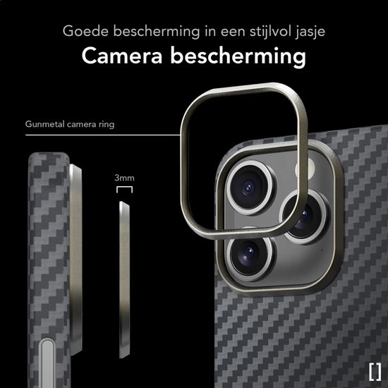 Close-up van een smartphone hoesje met gunmetal camera ring van 3mm.