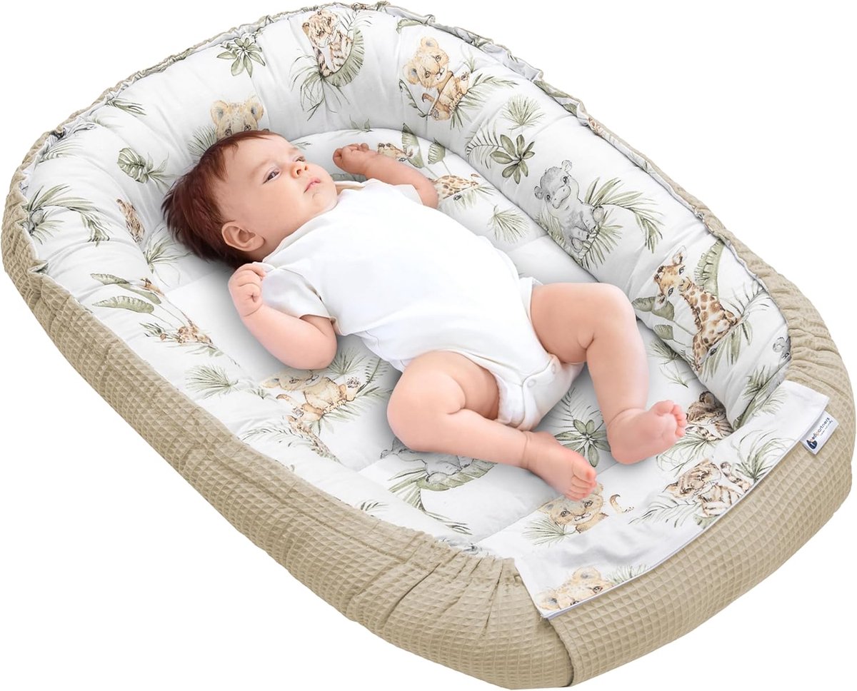 SnelShoppen - Baby Nest Cuddle Nest 100% Katoen Waffle Reisbedje voor Baby's 100x60x15cm Veilig Sluitmechanisme (Safari met Grijze Waffle)