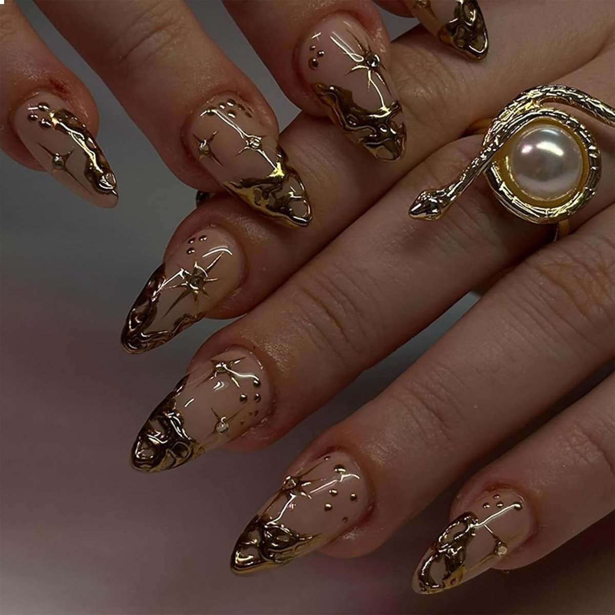 SnelShoppen - 24 Stuks Amandel Valse Nagels met Gouden Strepen 3D Medium Franse Valse Nagels met Lijm - Natuurlijke Acryl Nagels Sterren Volledige Bed