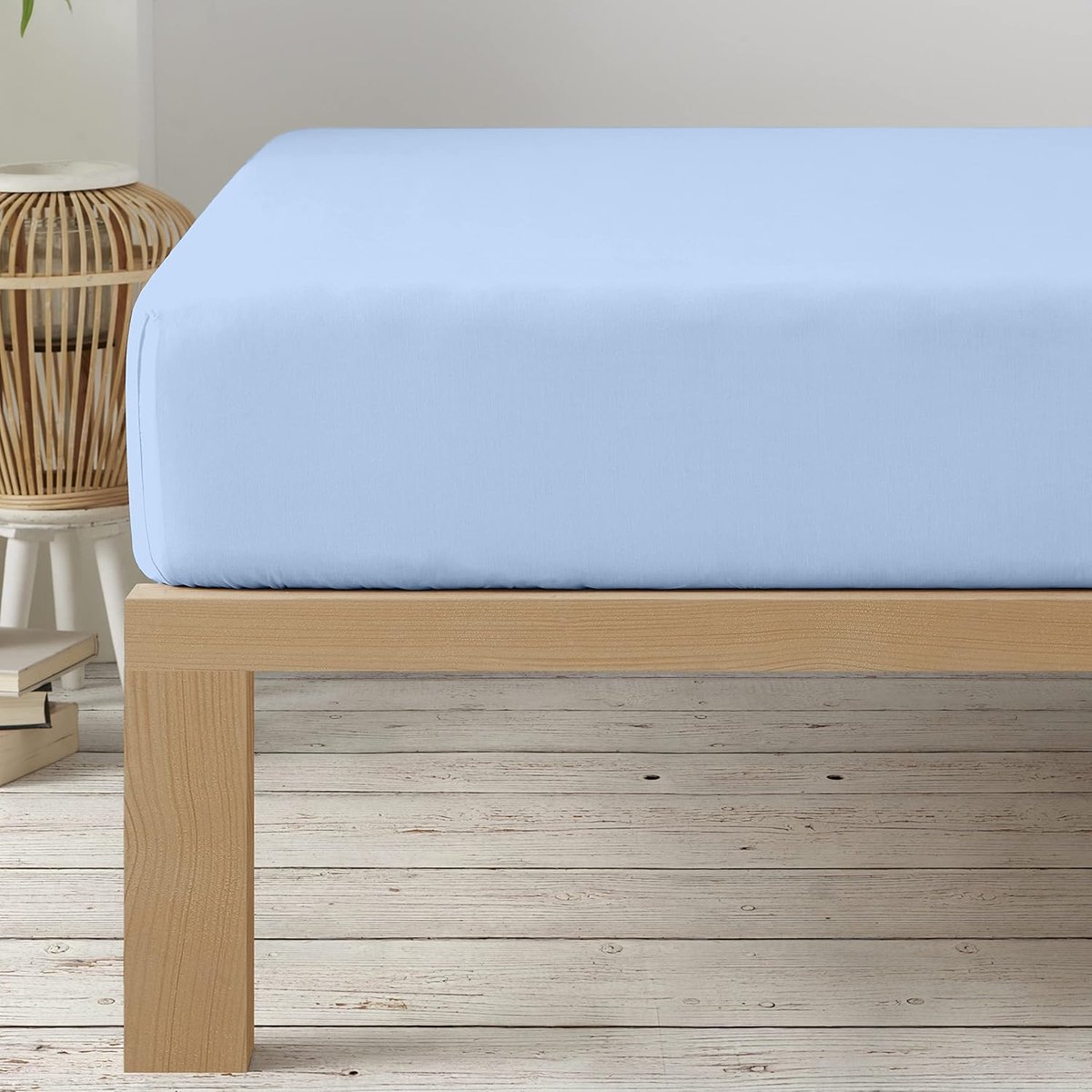 SnelShoppen - Microfleece Hoeslaken 140x200x33 cm - 100% Polyester - Perfecte Pasvorm - Lichtblauw - Voor Matrassen tot 33 cm - Comfortabel en Zacht