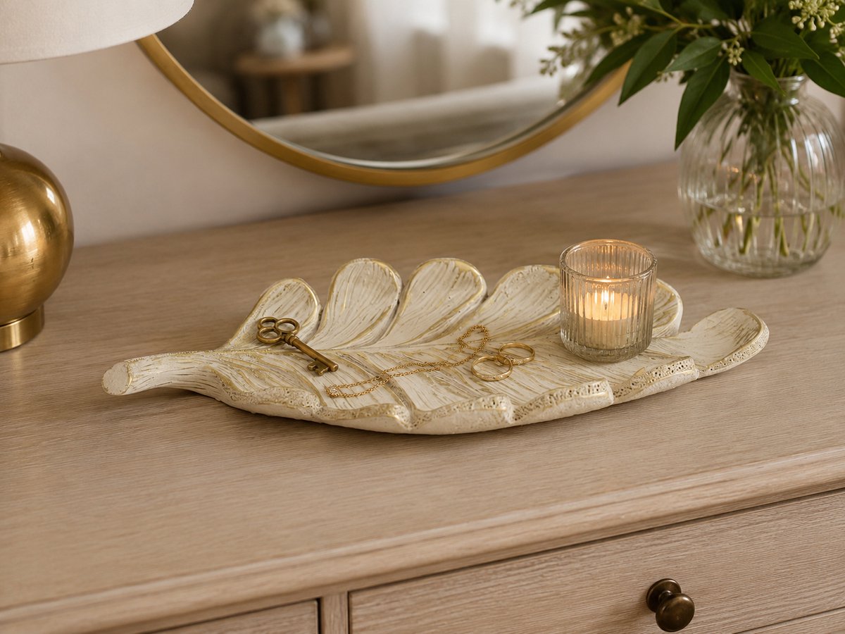 Bladvormig Schaaltje Crème Goud – Decoratieve Bladschaal 36 x 14 x 3,5 cm – Luxe Sierenschaal / Opbergtray / Sleutelbakje / Sieradenschaal – Voor Amberblokjes, Kaarsen, Sieraden, Sleutels, Dressoir, Salontafel, Sidetable & Woonkamer
