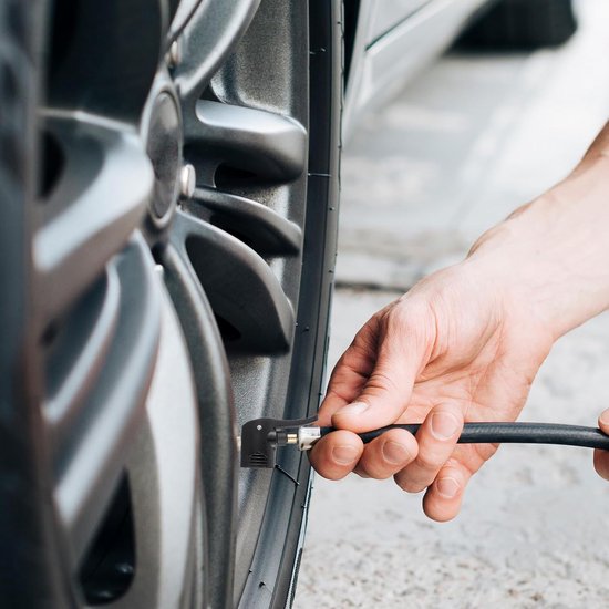 Auto Ventiel Adapter - Autopomp - Ventiel verlengstuk - Geschikt voor campers, auto's, fietsen, aanhangers en transportvoertuigen - 16 cm - Zwart — afbeelding 4