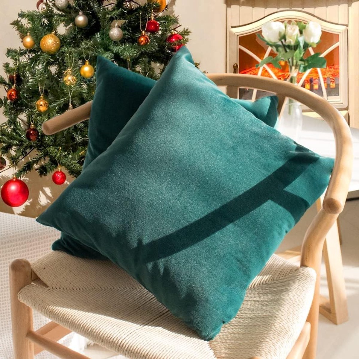 Decoratieve Groene Velvet Kussenhoezen, Set van 2 Stuks, 45x45cm, Ideaal voor Woonkamer en Slaapkamer met Onzichtbare Rits