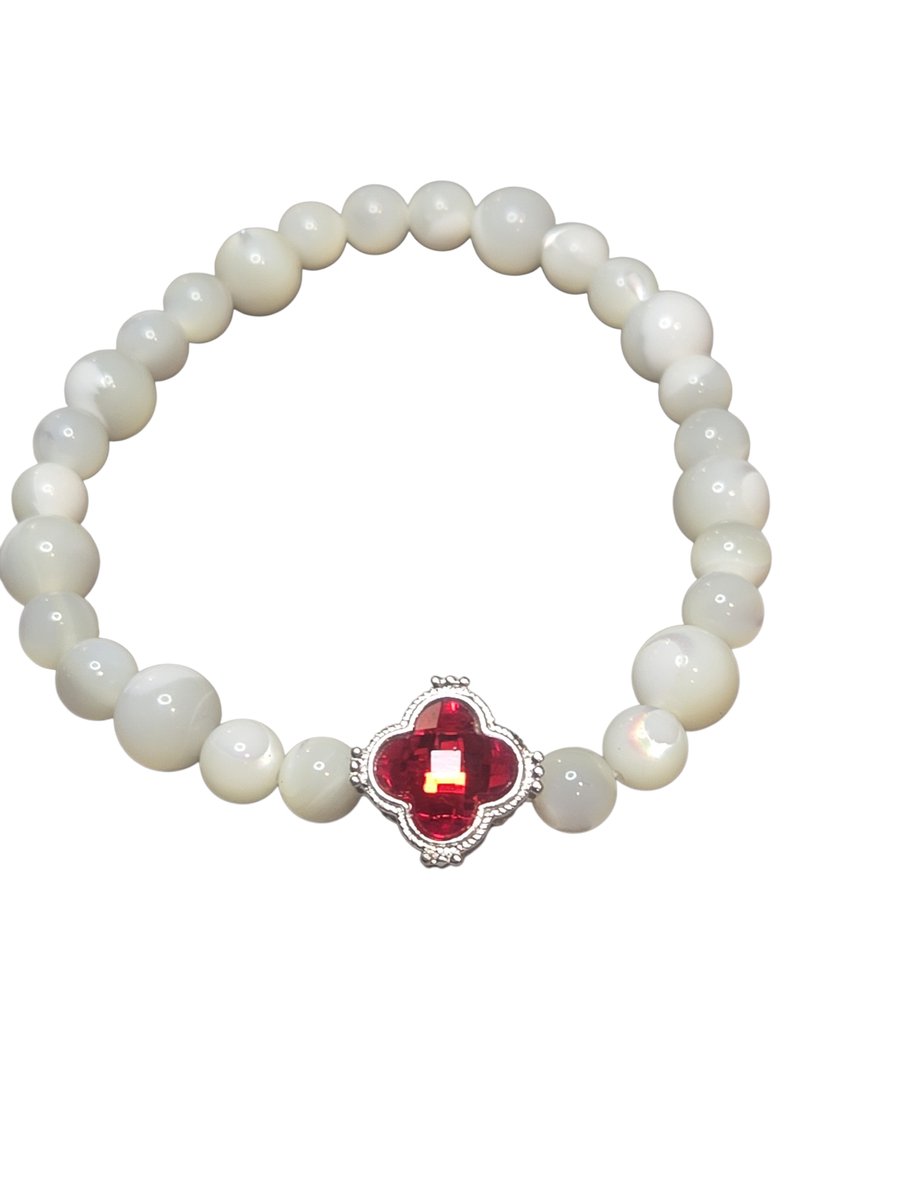 schelpkralen armband.