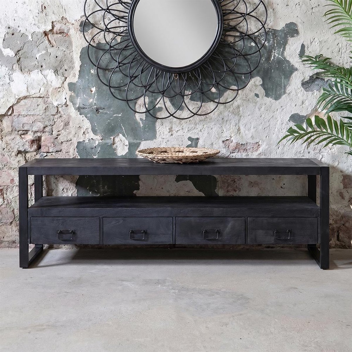 Mangohouten TV Meubel Britt Black 180 cm Mahom Industrieel - TV Meubel van Mangohout & Metaal - Industriële TV Meubel