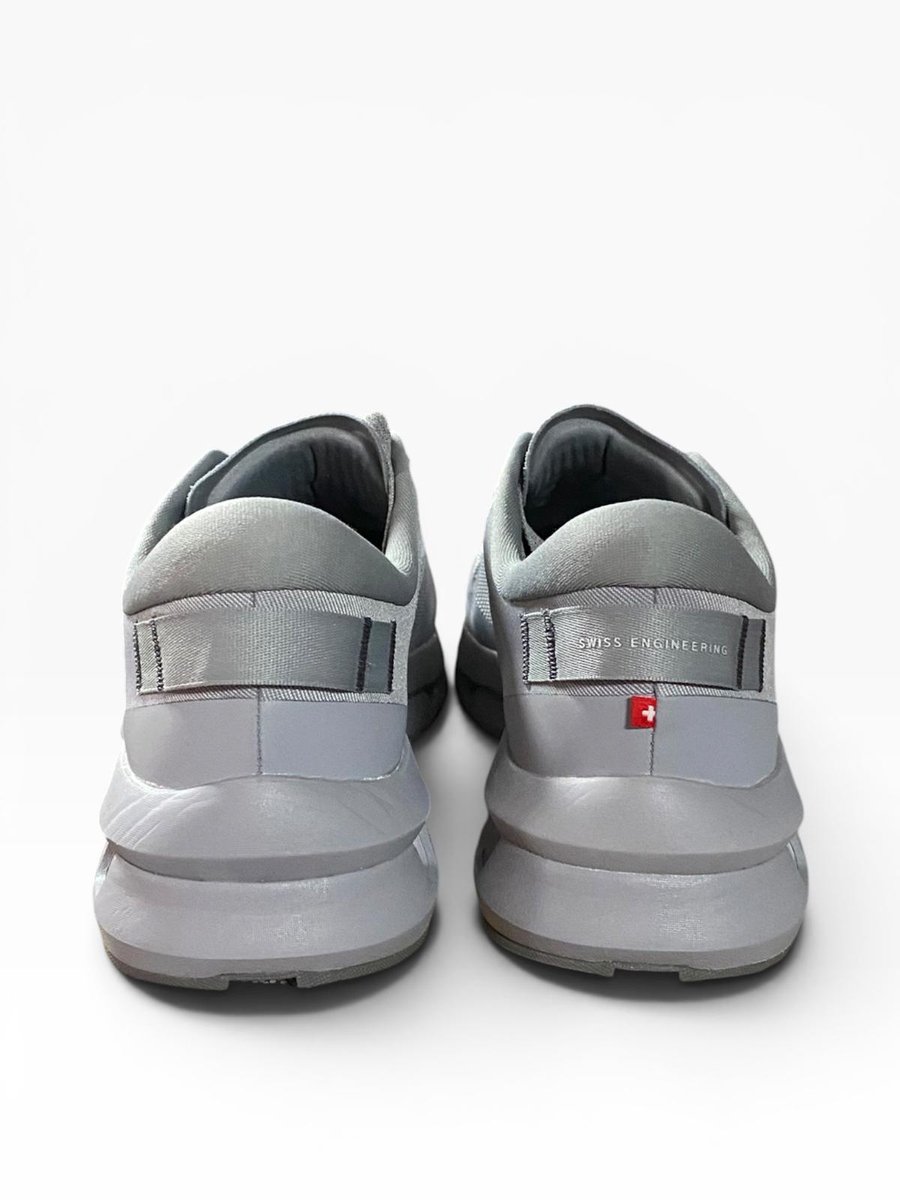 Onrunning - Cloudzone - Sneakers - Grijs - Mannen - Maat 38