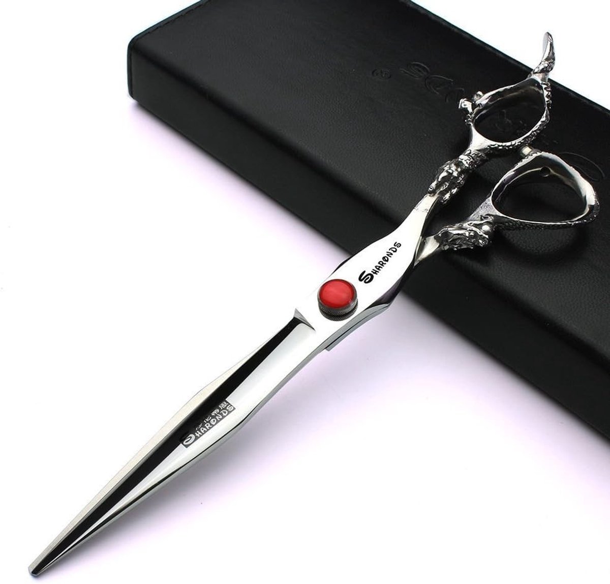 Professionele 7.5 inch kappersschaar met Japanse 440C staal en uniek draakpatroon handvat voor precisie en duurzaamheid