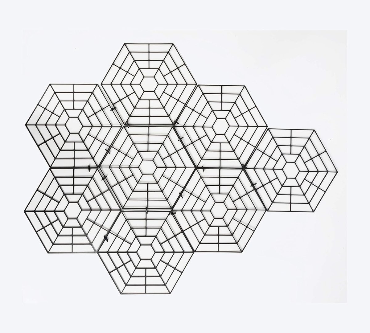 Thijox - Vijverbescherming Drijvende Netringen 31x27cm PP - Bescherm uw Vijver Tegen Roofdieren - Ideaal voor Tuin en Vijveronderhoud