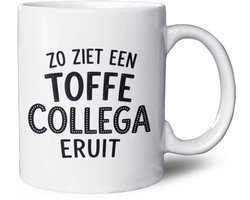 Tazamigo® Grappige Mok – Zo Ziet Een Toffe Collega Eruit – Keramische Koffiemok 325 ml – Cadeau voor Collega – Aan beide zijden bedrukt