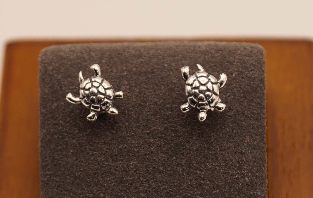 Sterling zilveren oorknopjes schildpad - schildpad oorbellen gemaakt van 925 zilver - zilveren oorknoppen schildpad - zeedieren oorbellen - silver turtel earring - zilveren oorknopjes van zeedieren