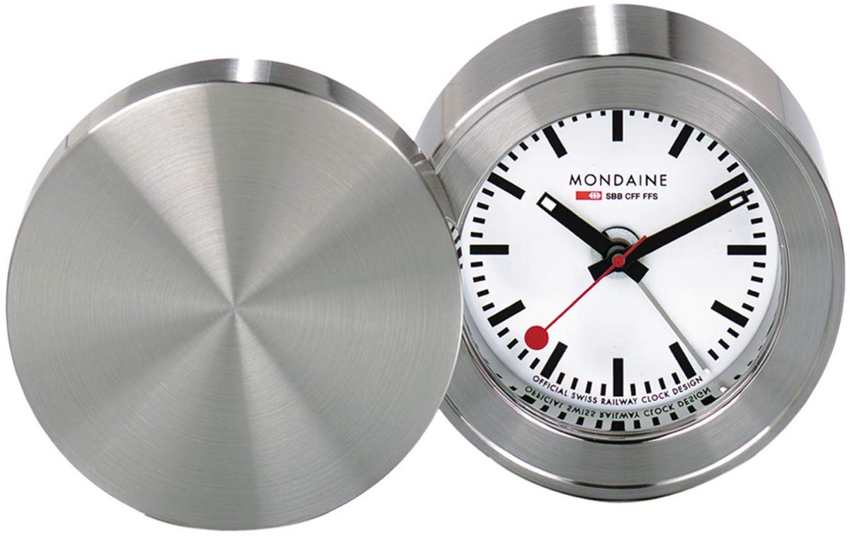SnelShoppen - Wekker Tafelklok 50mm - Officiële Zwitserse Spoorwegen Klok - Geborsteld Metalen Behuizing - Handen Zichtbaar in het Donker - Rood - Twe