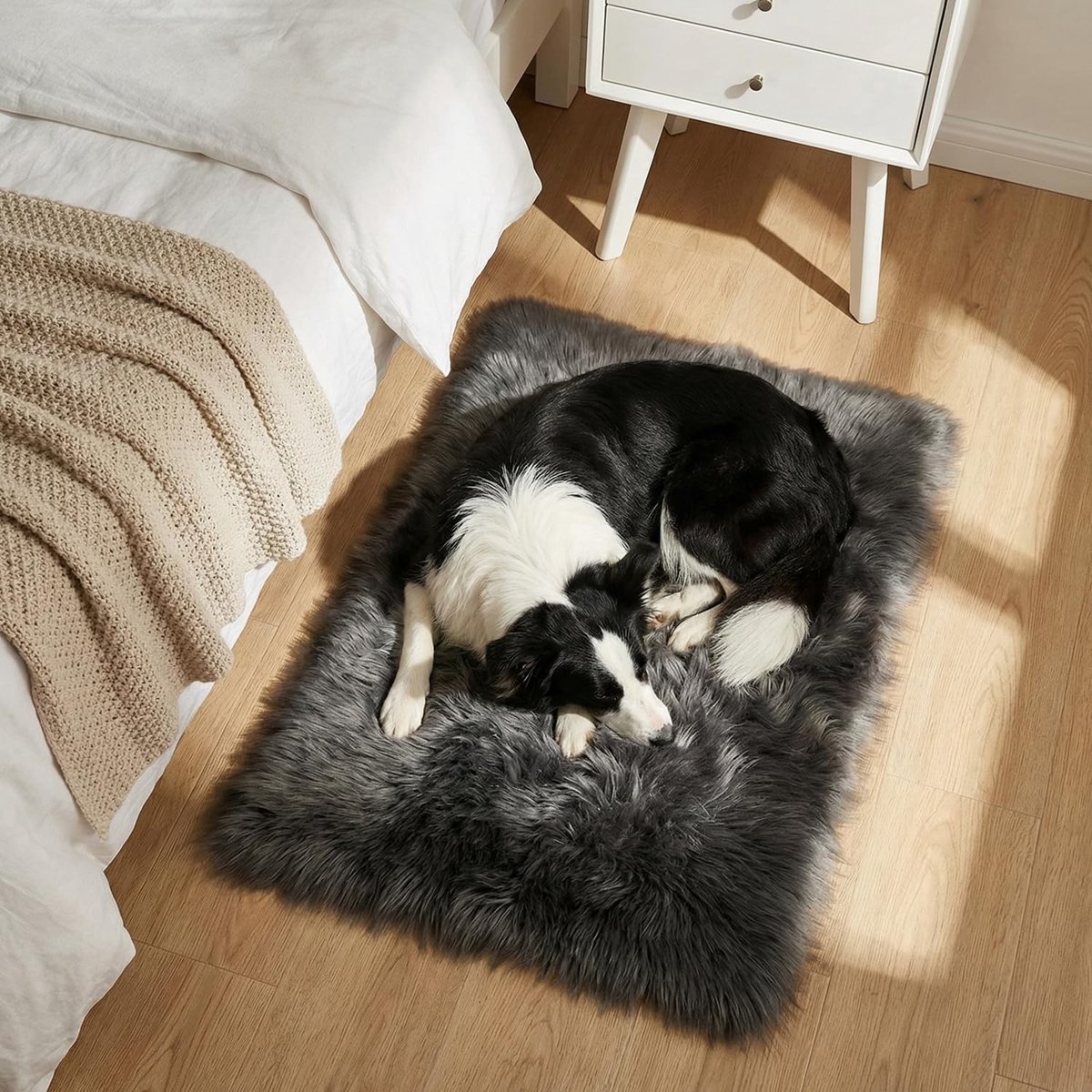 SnelShoppen - Kunstfell Teppich 60x90 cm, Extra Zachte Shaggy Vloerkleed in Schapenvacht Look, Wasbaar, Donkergrijs, Ideaal voor Slaapkamer, Woonkamer