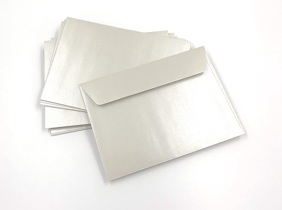 enveloppen zonder kijkvenster voor hoogwaardige zendingen, uitnodigingen en dergelijke – 50 stuks zelfklevende enveloppen met de afmetingen 162 x 114 mm (DIN C6)