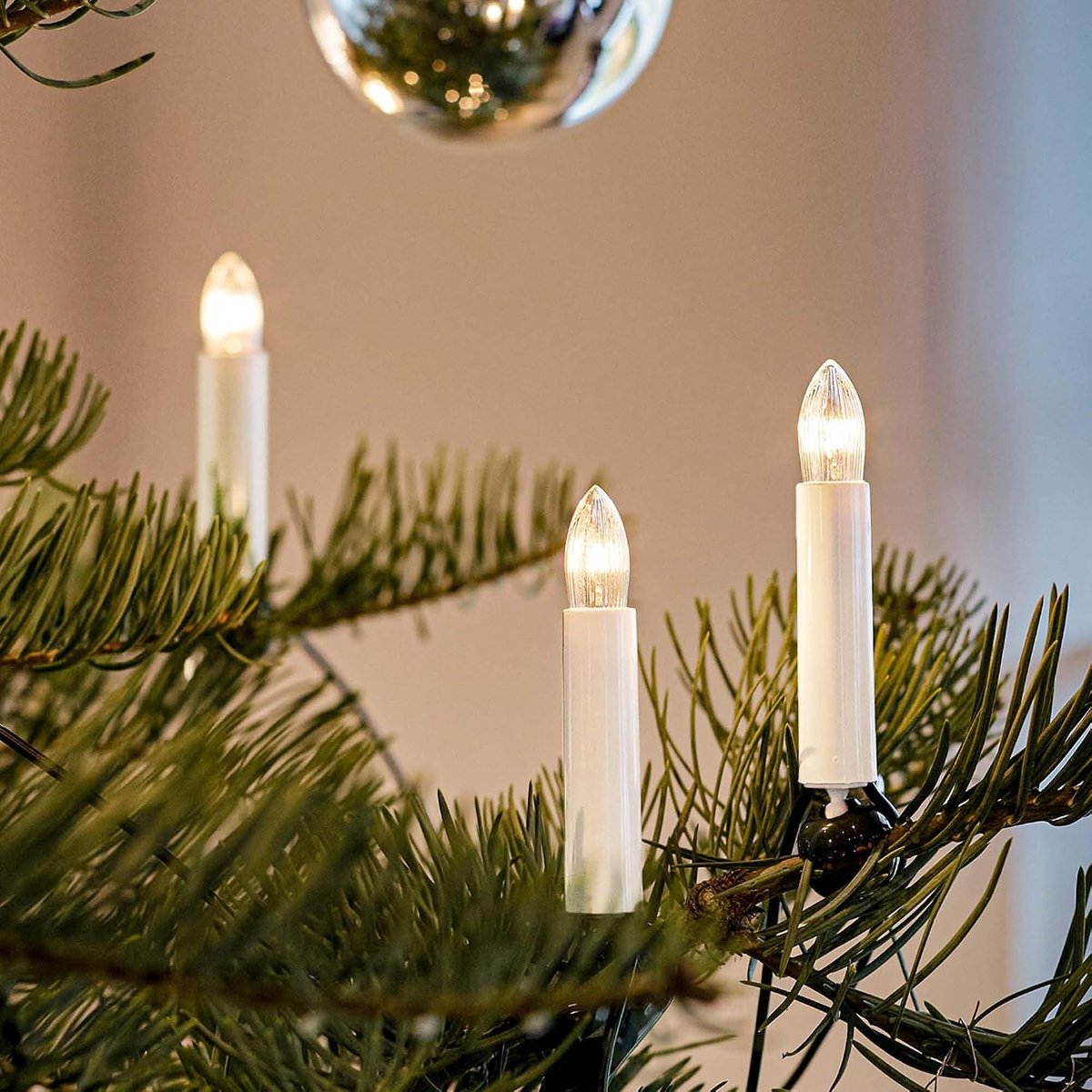 kerstverlichting, Made in Germany, geribbelde kaarsen met klem, 20 lampjes, 13,3 m verlicht, warmwit, witte fitting, binnen, deelbare stekker, 3 reservekaarsen, geen LED <59 lm 430127