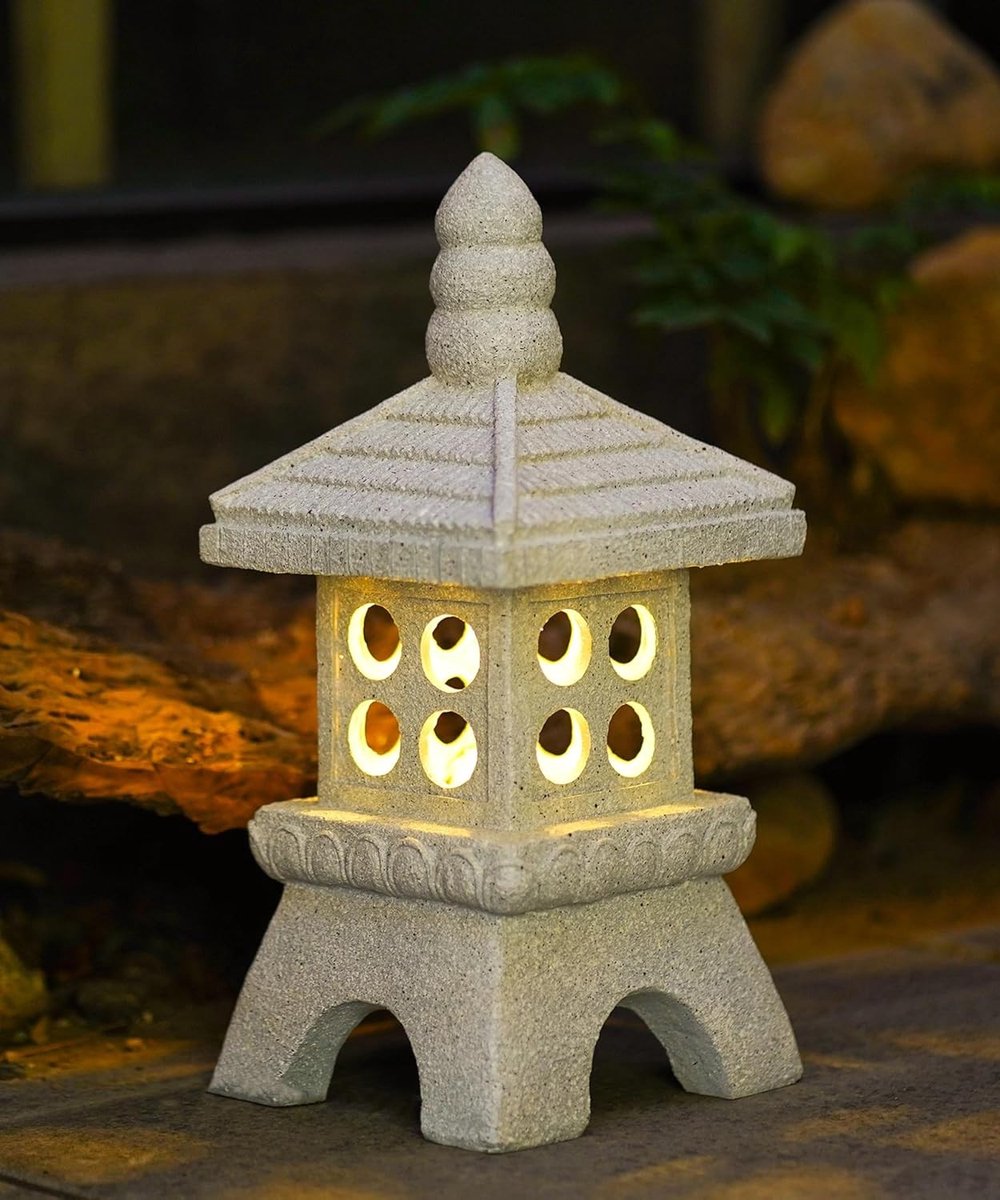Grote Zen Pagode op zonne-energie met LED-verlichting, weerbestendig tuindecoratie van hars, perfect voor tuin en terras, cadeau-idee voor elke gelegenheid, 40 cm
